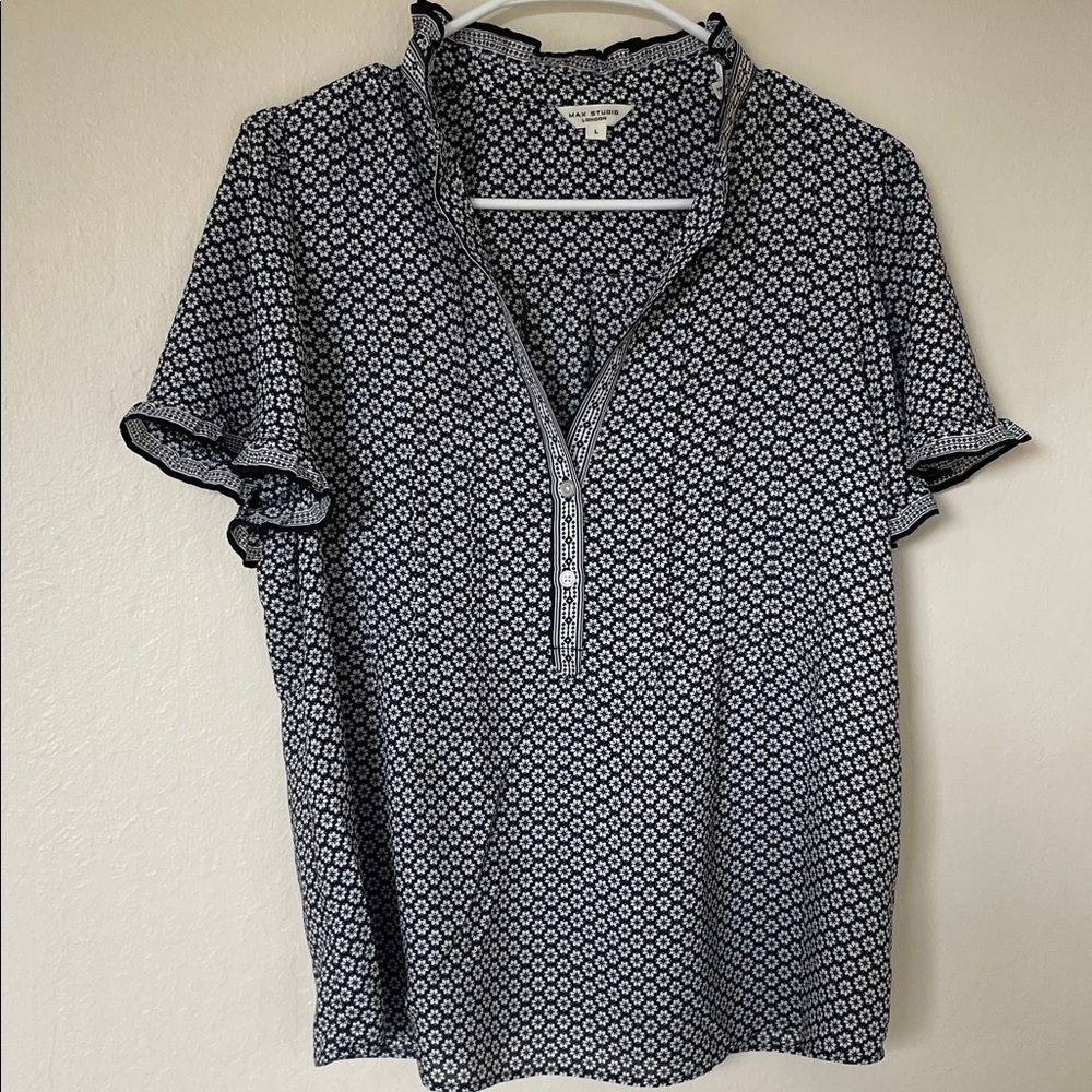 Gorgeous Feminine Max Studio Black and White Ruffle Blouse